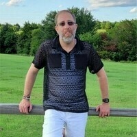@runlevelrobot@social.lol's avatar