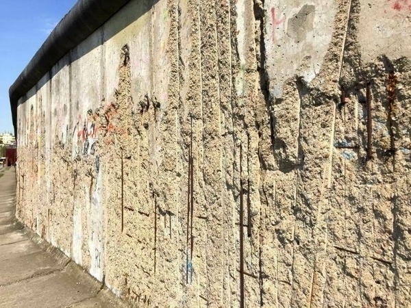 Ein letzter Rest der Berliner Mauer
