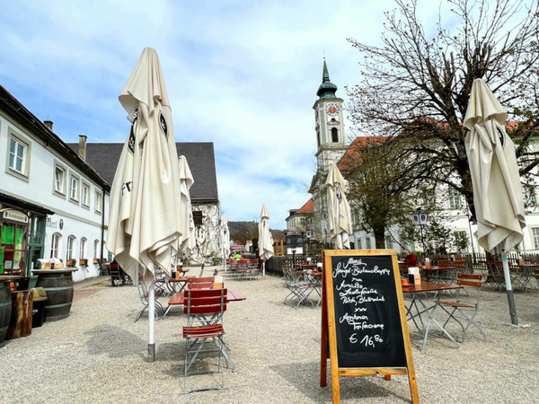 Biergarten im Kloster Schäftlarn