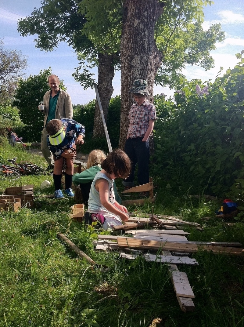 En kaffe och fyra snickare 5801546529 o