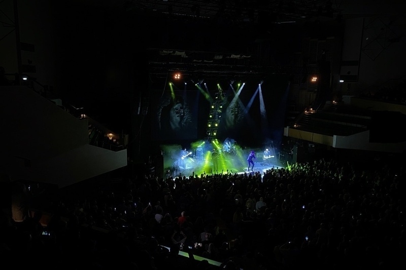 Band Suede onstage in concert hall